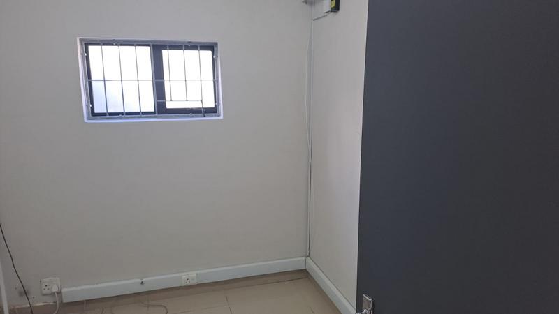 To Let commercial Property for Rent in Newton Park Eastern Cape